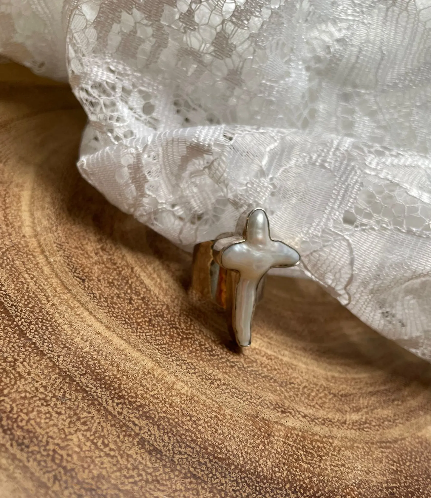 Ring Cros