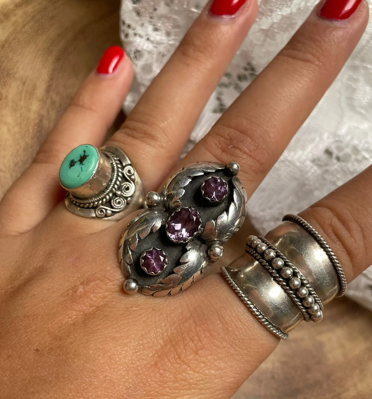 Ring Amy