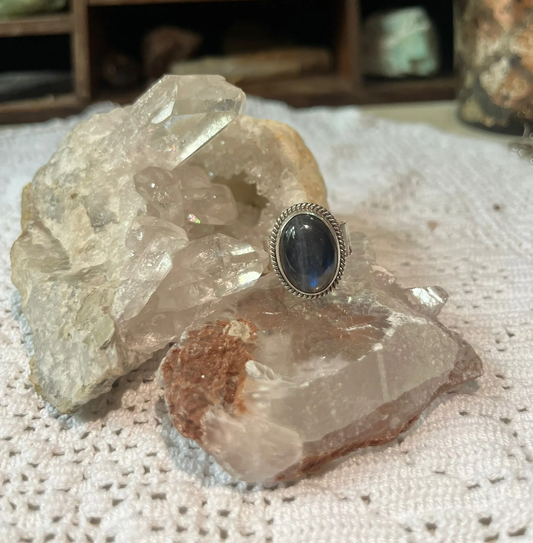 Ring Fien Ivy
